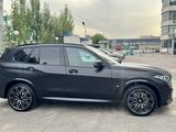 BMW X5 M 2023 года за 92 000 000 тг. в Алматы – фото 5