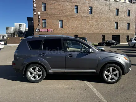 Mitsubishi Outlander 2007 года за 6 500 000 тг. в Астана – фото 3