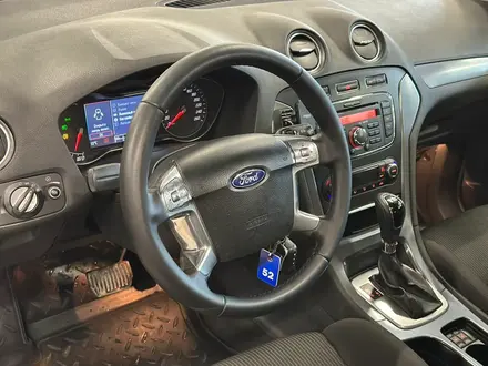 Ford Mondeo 2012 года за 3 150 000 тг. в Астана – фото 11