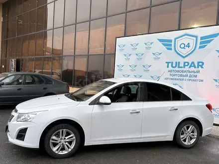 Chevrolet Cruze 2015 года за 5 500 000 тг. в Туркестан – фото 2