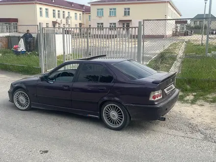 BMW 318 1994 года за 1 650 000 тг. в Шымкент – фото 4