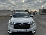 Toyota Highlander 2014 года за 15 500 000 тг. в Актау