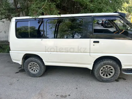 Mitsubishi Delica 1994 года за 3 000 000 тг. в Алматы – фото 2