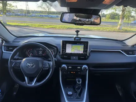 Toyota RAV4 2021 года за 19 100 000 тг. в Уральск – фото 11