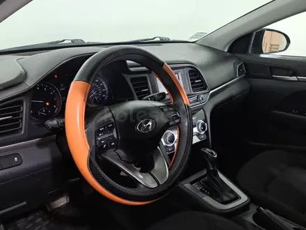 Hyundai Elantra 2018 года за 5 490 000 тг. в Астана – фото 12