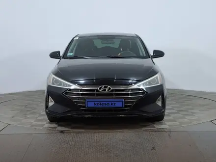 Hyundai Elantra 2018 года за 5 490 000 тг. в Астана – фото 2