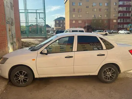 ВАЗ (Lada) Granta 2190 2013 года за 2 000 000 тг. в Астана