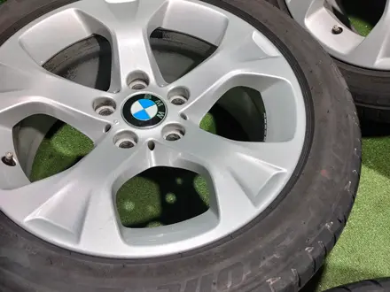 Диск с шинами Bridgestone 225/50R17 от BMW оригинал за 330 000 тг. в Алматы – фото 11