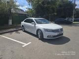Volkswagen Passat 2017 годаүшін8 400 000 тг. в Уральск – фото 2