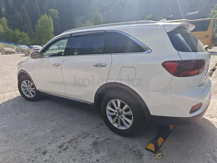 Kia Sorento 2019 года за 10 800 000 тг. в Алматы – фото 4