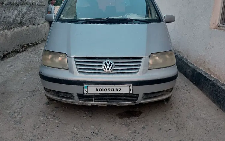 Volkswagen Sharan 2002 года за 2 000 000 тг. в Жаркент