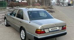 Mercedes-Benz E 230 1991 годаfor2 450 000 тг. в Алматы – фото 5