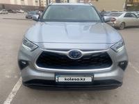 Toyota Highlander 2022 года за 23 000 000 тг. в Астана