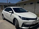 Toyota Corolla 2018 года за 8 000 000 тг. в Шымкент – фото 2