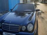 Mercedes-Benz E 240 1998 года за 3 100 000 тг. в Жосалы