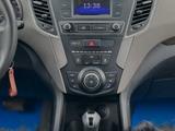 Hyundai Santa Fe 2018 года за 8 900 000 тг. в Уральск – фото 2