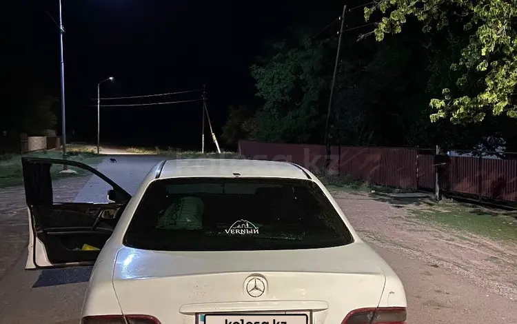 Mercedes-Benz E 230 1997 годаүшін1 600 000 тг. в Сарыозек