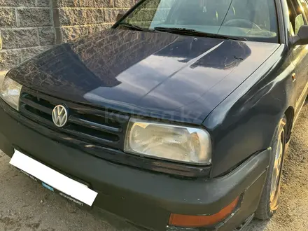 Volkswagen Vento 1992 года за 1 500 000 тг. в Тараз