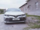 Toyota Camry 2020 года за 15 000 000 тг. в Шымкент – фото 2