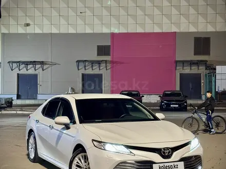 Toyota Camry 2018 года за 14 100 000 тг. в Астана – фото 3