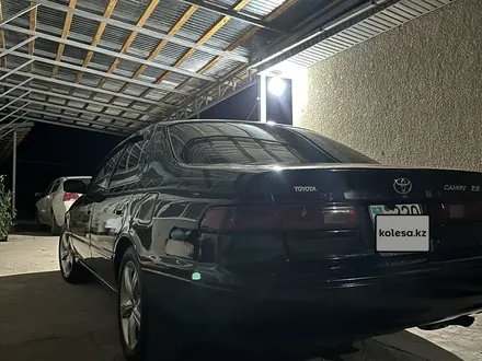 Toyota Camry 1998 года за 3 200 000 тг. в Жаркент – фото 3