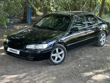 Toyota Camry 1998 года за 3 200 000 тг. в Жаркент – фото 4
