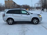 Toyota RAV4 2002 годаfor3 990 000 тг. в Караганда – фото 2