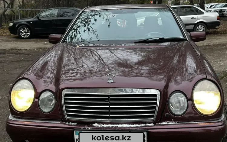 Mercedes-Benz E 220 1998 года за 2 250 000 тг. в Тараз