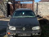 Volkswagen Golf 1994 годаfor350 000 тг. в Шымкент