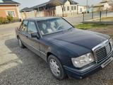 Mercedes-Benz E 230 1992 года за 1 600 000 тг. в Туркестан – фото 2