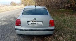 Volkswagen Passat 1997 годаүшін1 750 000 тг. в Алматы – фото 2