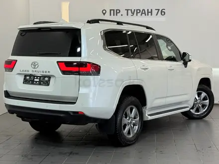 Toyota Land Cruiser Prestige 2022 года за 47 500 000 тг. в Астана – фото 20
