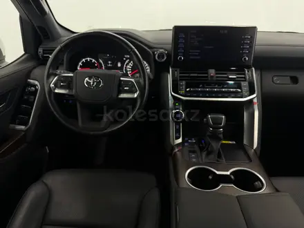 Toyota Land Cruiser Prestige 2022 года за 47 500 000 тг. в Астана – фото 9
