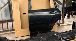 Бампер решетка фара капот крыло дверь панель обшивка Lexus LX600-700h за 100 000 тг. в Алматы