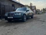 Mercedes-Benz E 280 1993 года за 2 500 000 тг. в Тараз – фото 3