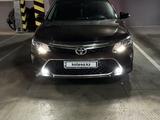 Toyota Camry 2018 года за 12 800 000 тг. в Астана – фото 3