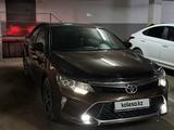 Toyota Camry 2018 года за 12 800 000 тг. в Астана