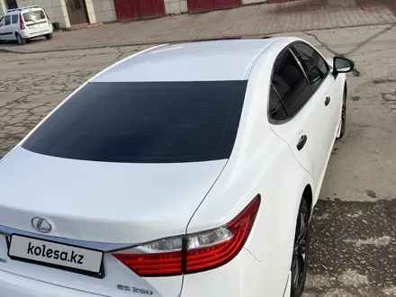 Lexus ES 250 2015 года за 12 800 000 тг. в Павлодар – фото 7