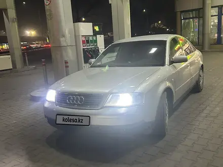 Audi A6 1997 года за 1 500 000 тг. в Алматы – фото 2