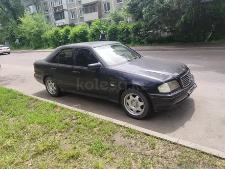 Mercedes-Benz C 280 1995 года за 1 850 000 тг. в Алматы