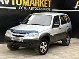 Chevrolet Niva 2013 годаүшін3 250 000 тг. в Атырау