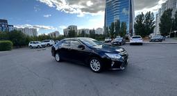 Toyota Camry 2015 года за 10 000 000 тг. в Астана – фото 2