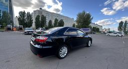 Toyota Camry 2015 года за 10 000 000 тг. в Астана – фото 3