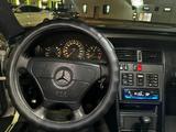 Mercedes-Benz C 280 1994 года за 1 800 000 тг. в Алматы – фото 4