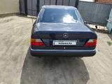 Mercedes-Benz E 200 1993 года за 2 000 000 тг. в Кызылорда – фото 5