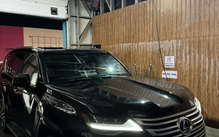 Lexus LX 600 2022 года за 75 000 000 тг. в Астана