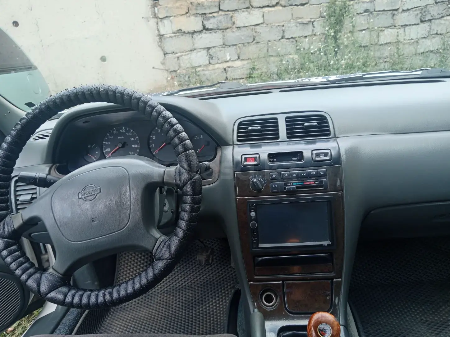 Nissan Maxima, 1997