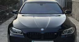 BMW M5 2016 года за 30 000 000 тг. в Алматы – фото 2