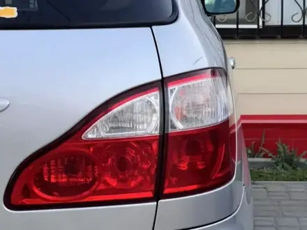 Toyota Ipsum 2003 года за 6 300 000 тг. в Атырау – фото 33
