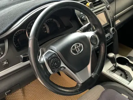 Toyota Camry 2012 года за 9 000 000 тг. в Жанаозен – фото 17